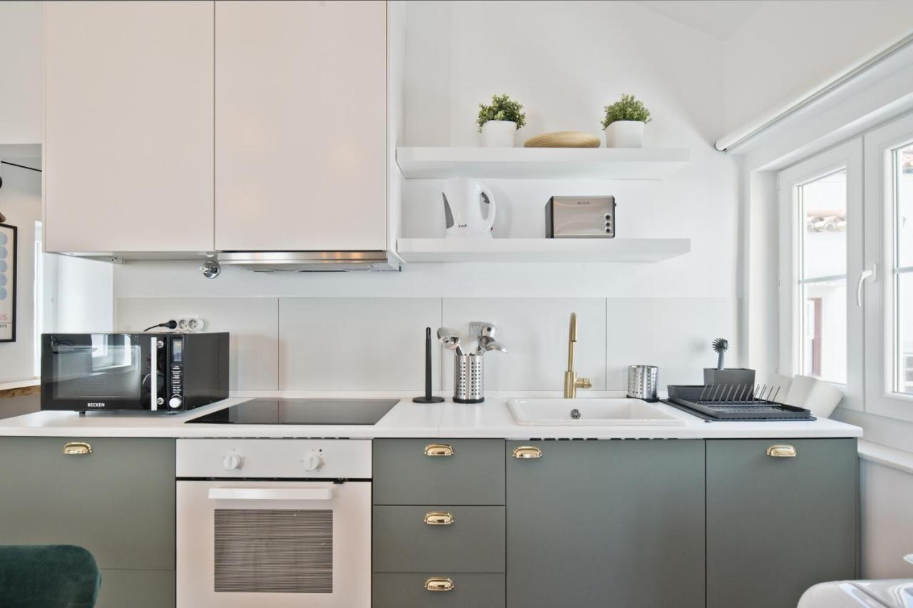 Bmyguest - Alfama 2 Apartment Lisbon Bagian luar foto
