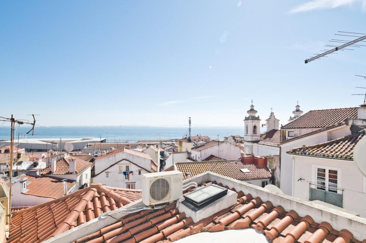 Bmyguest - Alfama 2 Apartment Lisbon Bagian luar foto