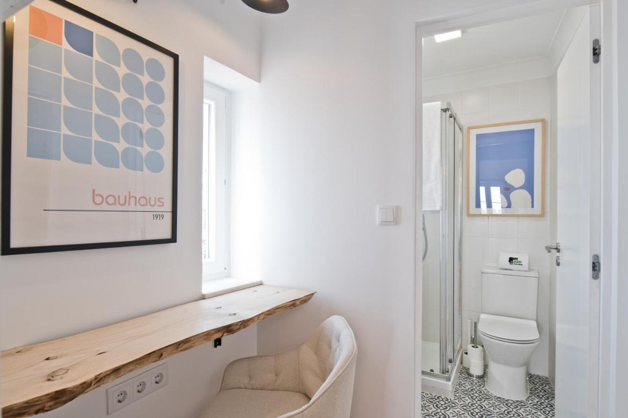Bmyguest - Alfama 2 Apartment Lisbon Bagian luar foto